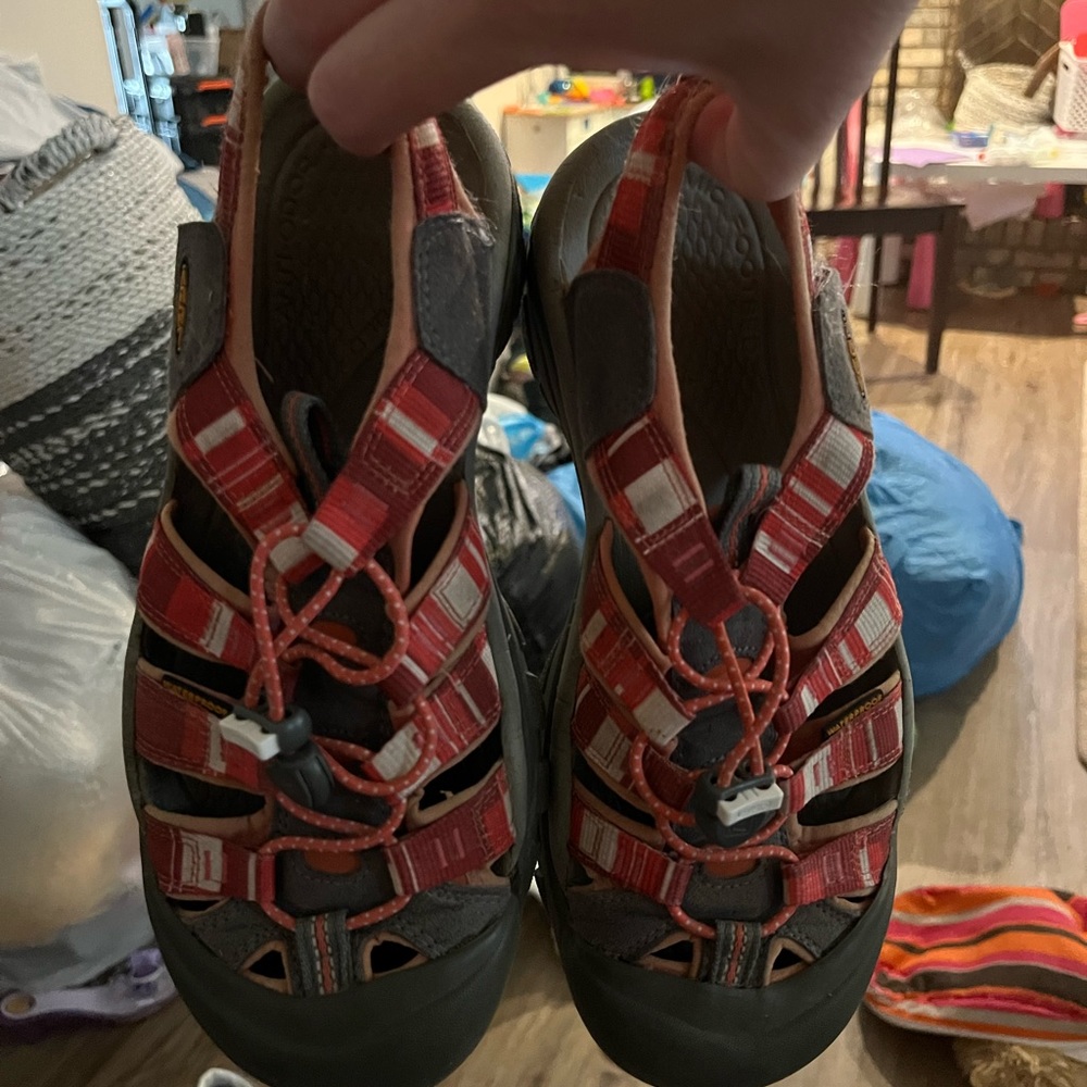 Keen water shoes